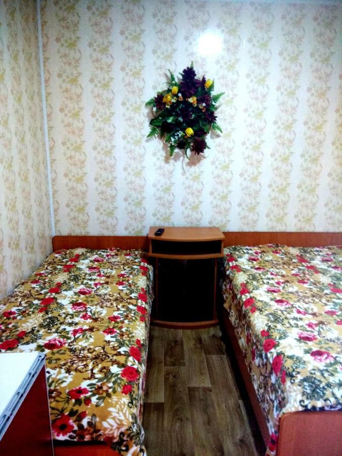 Mini Hotel Уютный дворик Одесса Экстерьер фото